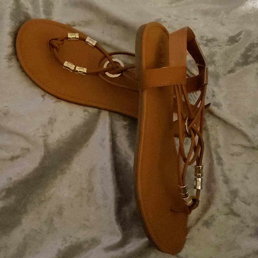 Beautiful summer sandals - Picture 3 of 4